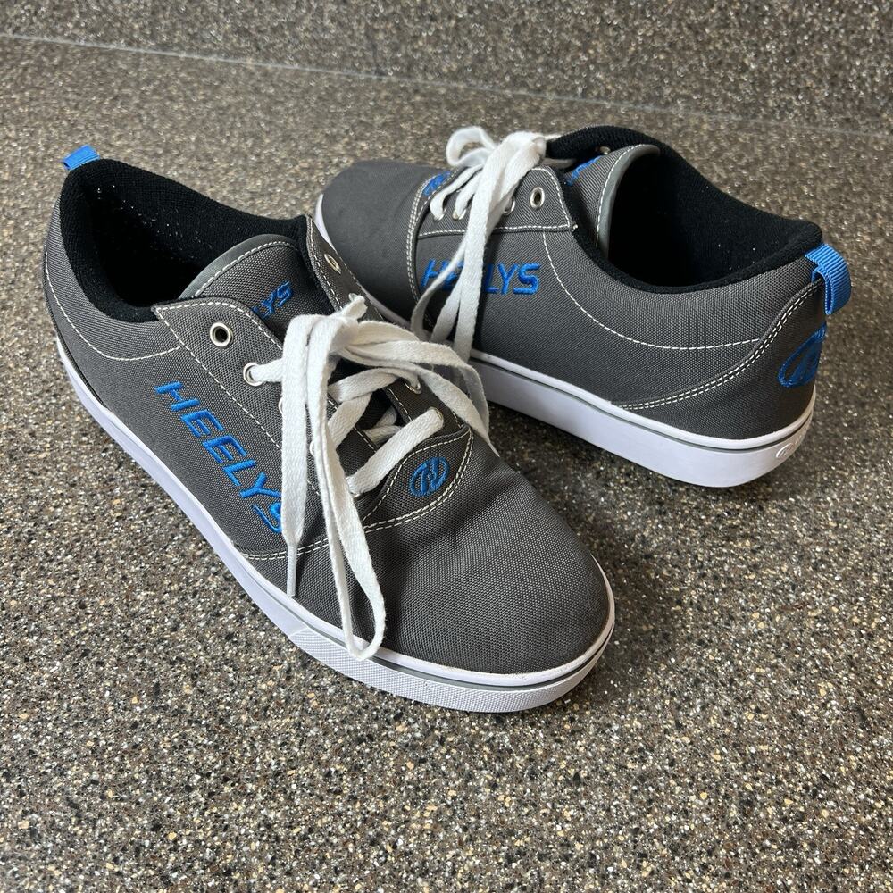 Heelys PRO 20 Skateboarding Gray Shoes Canvas Lace Up Low Women's Size 8 Sneaker